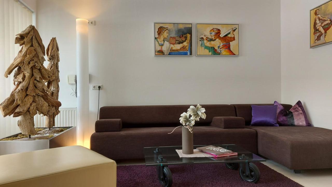 Royal Aparthotel